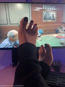 8532644
