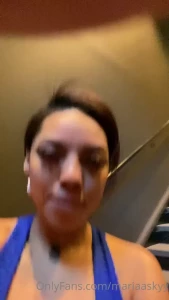 10274537