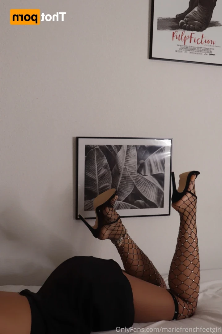 mariefrenchfeetgirl Onlyfans leaked photo 11317338 on Hotleaks.tv