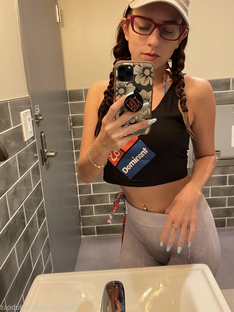 Megan 💋💦 [ mdubossvip ] Onlyfans leaked photo 10205029 on Hotleaks.tv