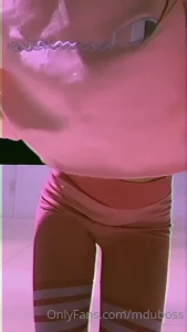 10261774