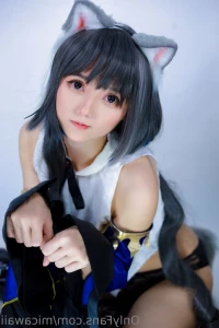8239976