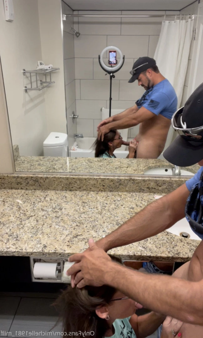 American 🇺🇸 M I L F 🫦 [ michelle1981_milf ] Onlyfans leaked photo 11540733 on Hotleaks.tv