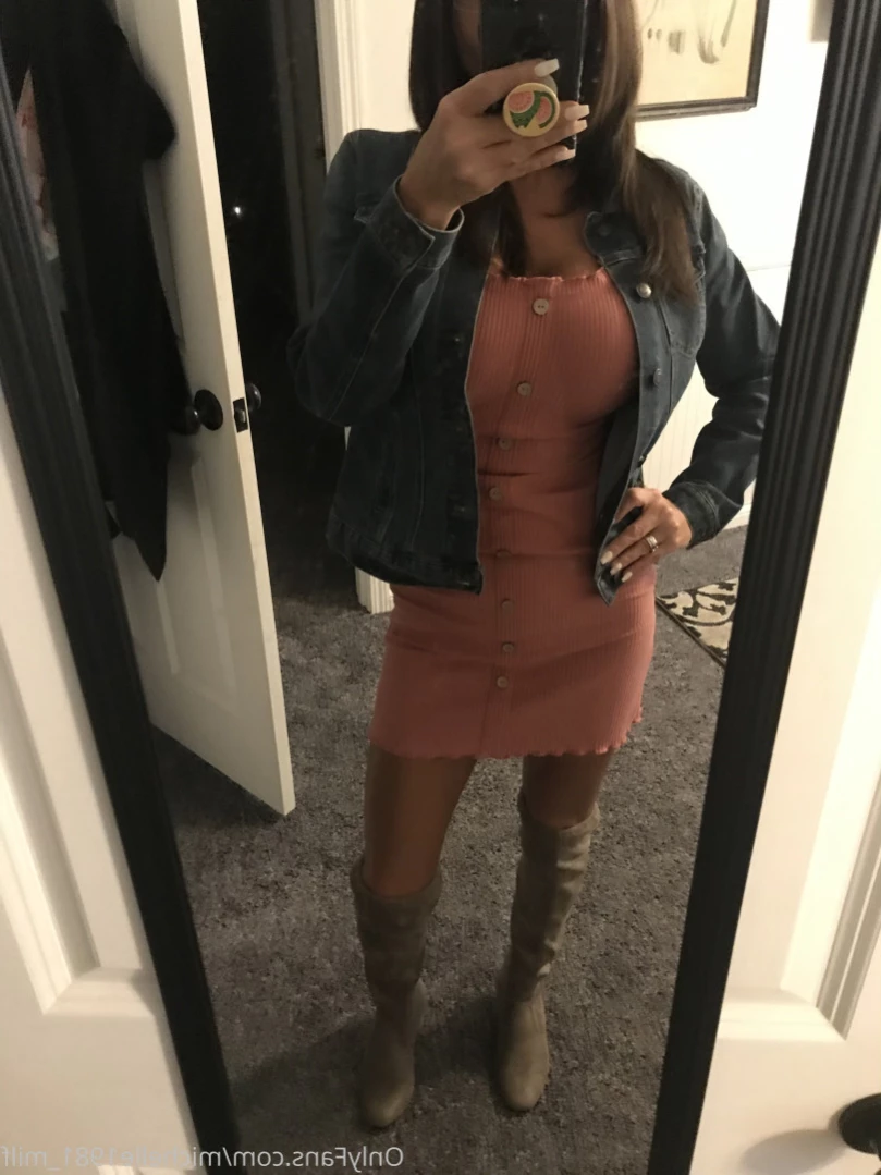 American 🇺🇸 M I L F 🫦 [ michelle1981_milf ] Onlyfans leaked photo 11541548 on Hotleaks.tv