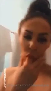 10252126