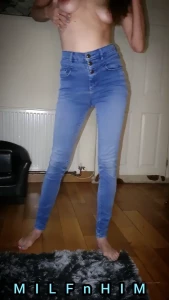 10250759