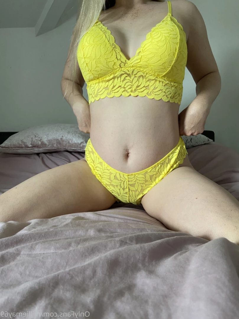 🇬🇧 𝙼𝚒𝚕𝚕𝚒𝚎 𝙼𝚊𝚢 𝚃𝚎𝚊𝚜𝚎𝚛 &amp; 𝙿𝚛𝚘𝚖𝚘🔝 2.4 [ milliemay69 ] Onlyfans leaked photo 11501351 on Hotleaks.tv