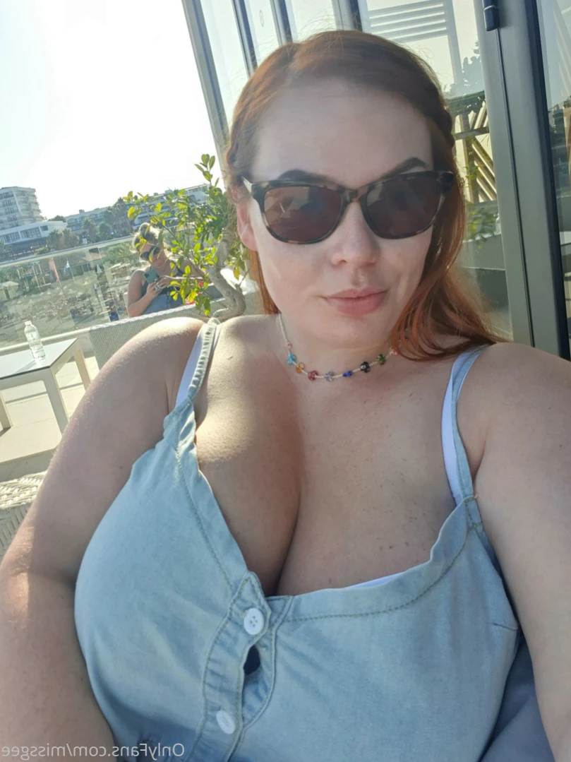 💜GeorginaGee💜 Huge Naturals 38KK [ georginagee ] Onlyfans leaked photo 11506231 on Hotleaks.tv