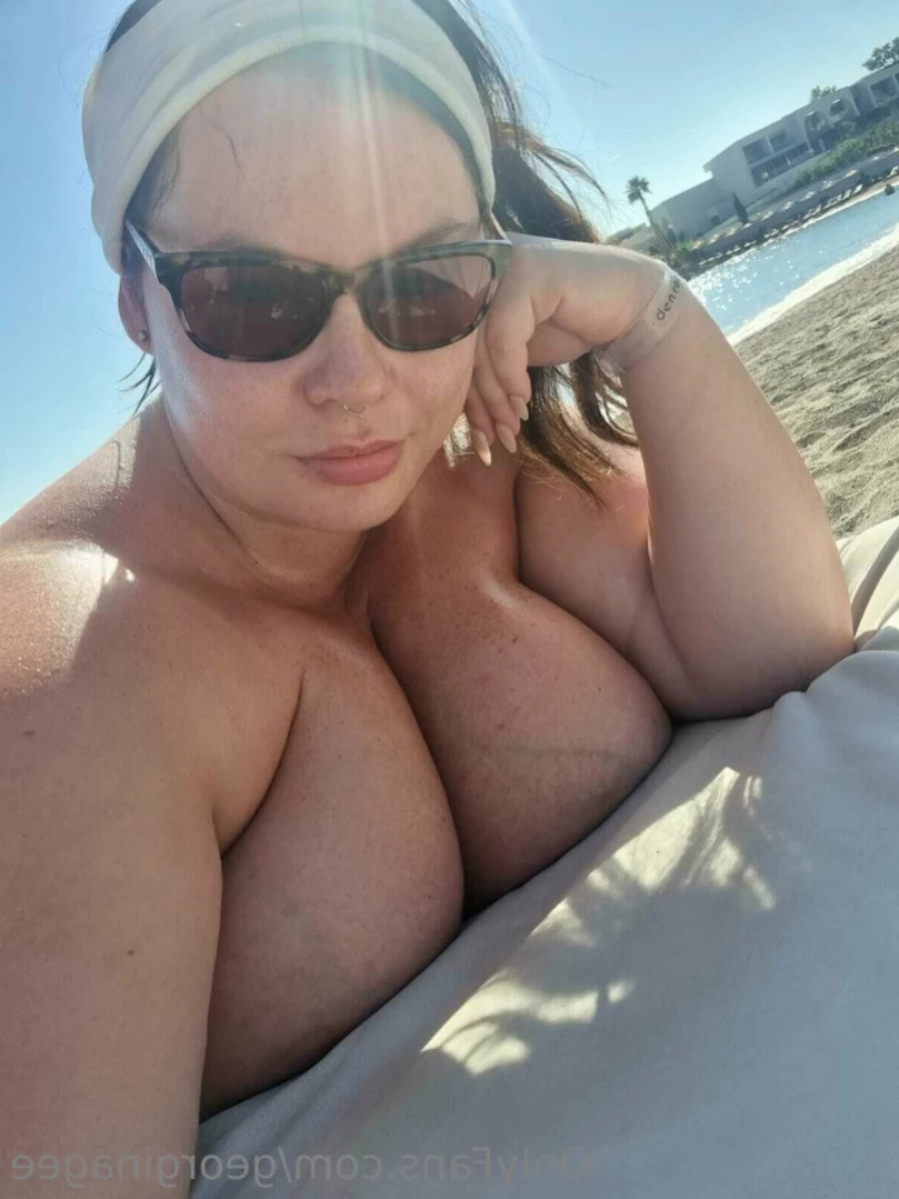 💜GeorginaGee💜 Huge Naturals 38KK [ georginagee ] Onlyfans leaked photo 11506322 on Hotleaks.tv