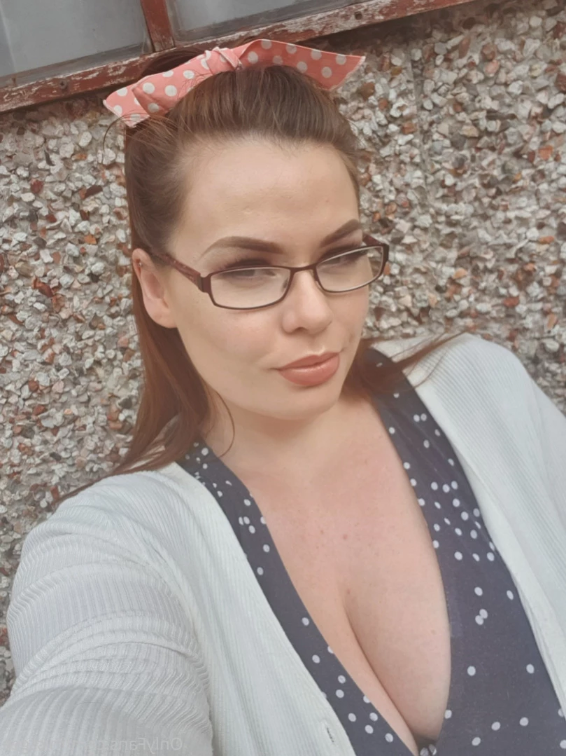 💜GeorginaGee💜 Huge Naturals 38KK [ georginagee ] Onlyfans leaked photo 11506606 on Hotleaks.tv