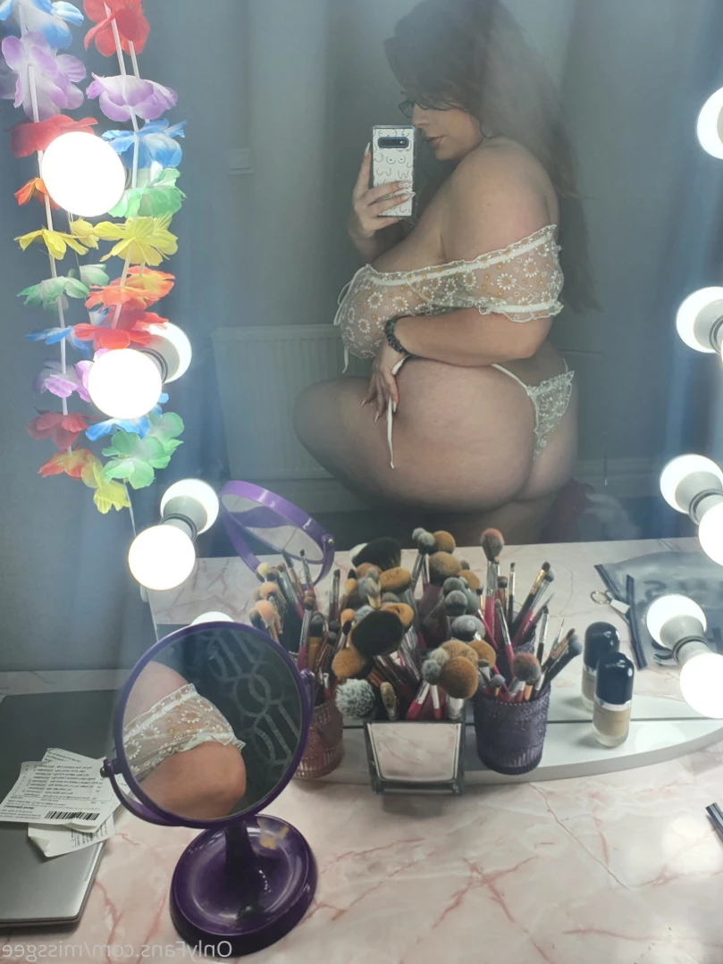 💜GeorginaGee💜 Huge Naturals 38KK [ georginagee ] Onlyfans leaked photo 11507330 on Hotleaks.tv