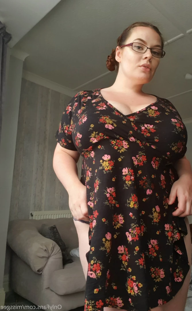 💜GeorginaGee💜 Huge Naturals 38KK [ georginagee ] Onlyfans leaked photo 11516562 on Hotleaks.tv