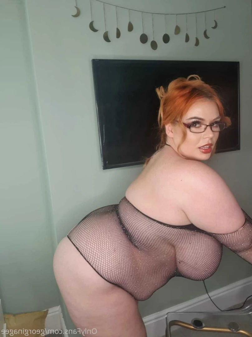 💜GeorginaGee💜 Huge Naturals 38KK [ georginagee ] Onlyfans leaked photo 11516826 on Hotleaks.tv