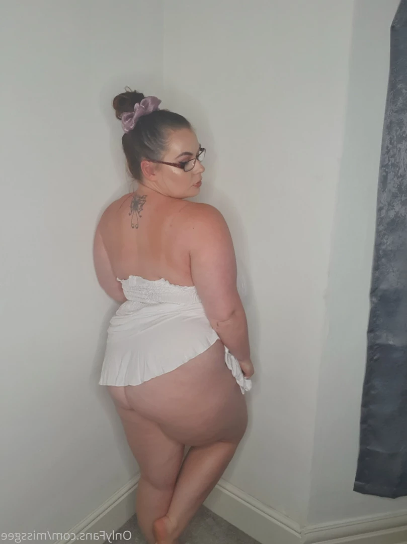 💜GeorginaGee💜 Huge Naturals 38KK [ georginagee ] Onlyfans leaked photo 11694279 on Hotleaks.tv