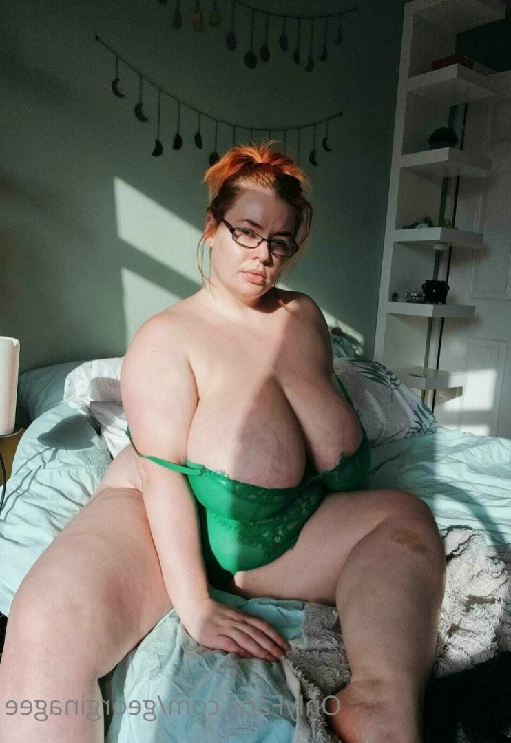 💜GeorginaGee💜 Huge Naturals 38KK [ georginagee ] Onlyfans leaked photo 13382613 on Hotleaks.tv