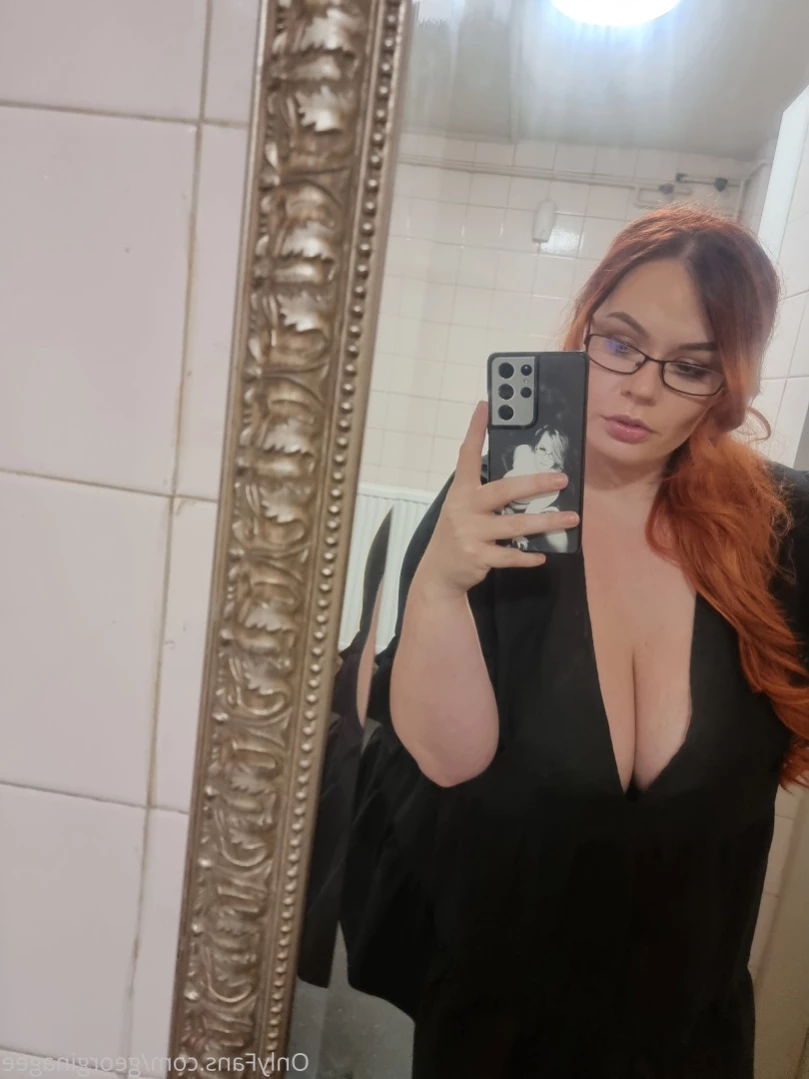 💜GeorginaGee💜 Huge Naturals 38KK [ georginagee ] Onlyfans leaked photo 14108329 on Hotleaks.tv