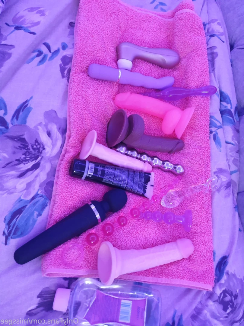 💜GeorginaGee💜 Huge Naturals 38KK [ georginagee ] Onlyfans leaked photo 14270137 on Hotleaks.tv