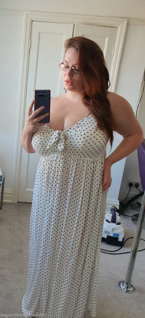 💜GeorginaGee💜 Huge Naturals 38KK [ georginagee ] Onlyfans leaked photo 14270275 on Hotleaks.tv