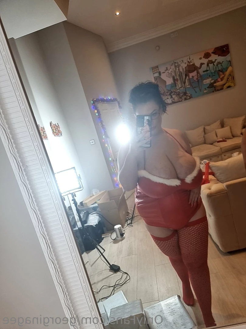 💜GeorginaGee💜 Huge Naturals 38KK [ georginagee ] Onlyfans leaked photo 14271057 on Hotleaks.tv
