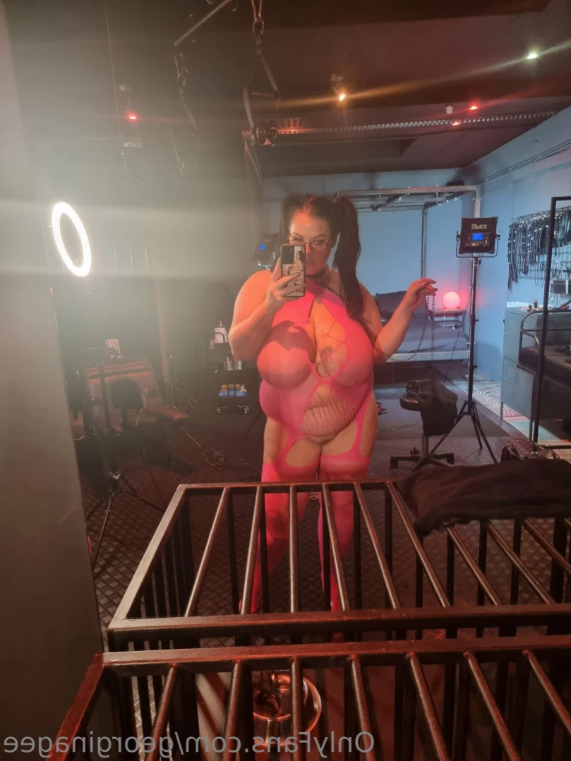 💜GeorginaGee💜 Huge Naturals 38KK [ georginagee ] Onlyfans leaked photo 15033764 on Hotleaks.tv