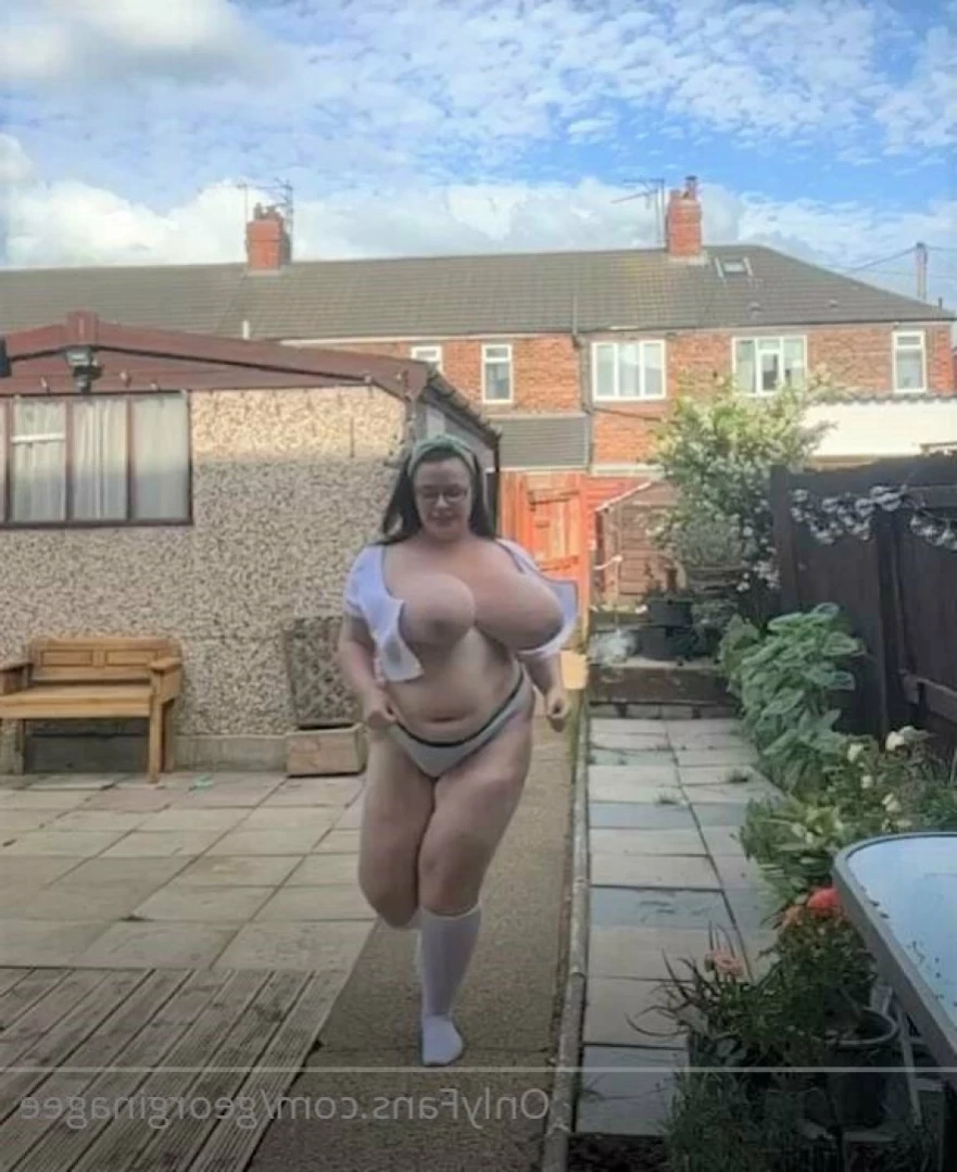 💜GeorginaGee💜 Huge Naturals 38KK [ georginagee ] Onlyfans leaked photo 15701623 on Hotleaks.tv
