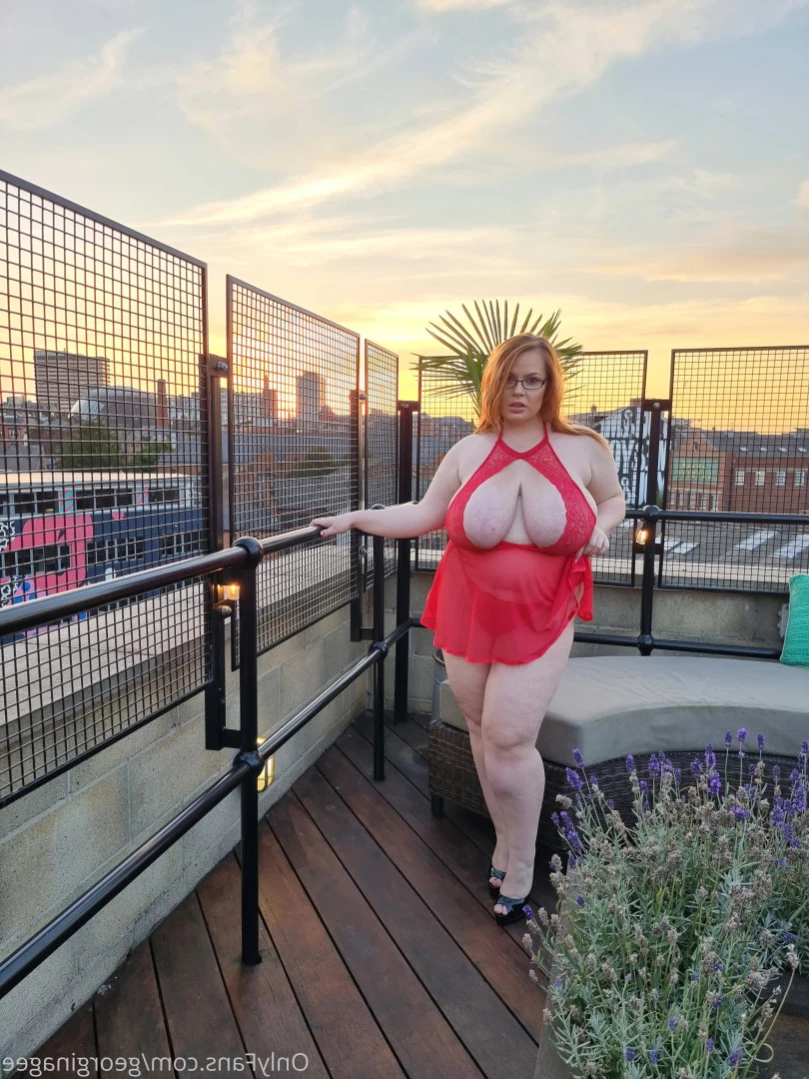 💜GeorginaGee💜 Huge Naturals 38KK [ georginagee ] Onlyfans leaked photo 16256620 on Hotleaks.tv