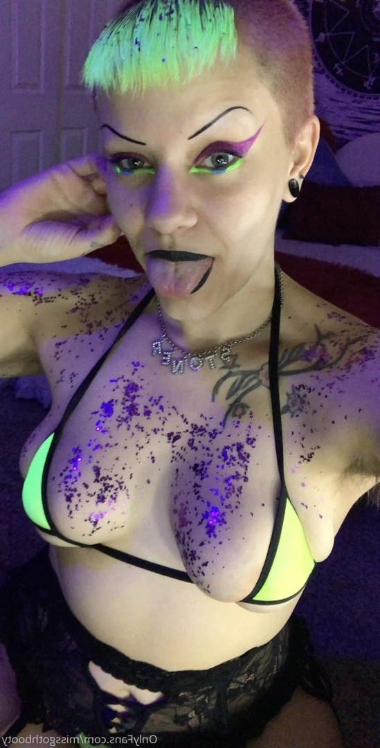 Goddess Aurora [ missgothbooty ] Onlyfans leaked photo 10200689 on Hotleaks.tv