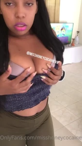 𝐃𝐞𝐥𝐢𝐫𝐢 Santos VIP [ delirisantosvip ] Onlyfans leaked video 10243318 on Hotleaks.tv