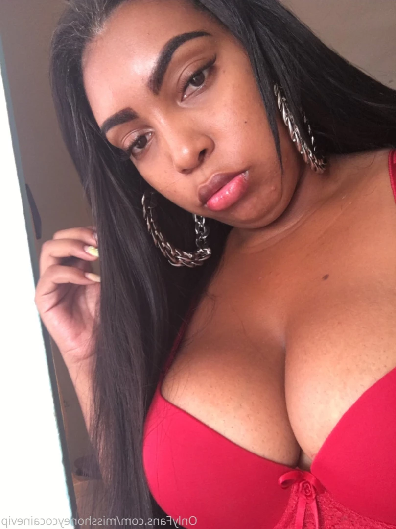 𝐃𝐞𝐥𝐢𝐫𝐢 Santos VIP [ delirisantosvip ] Onlyfans leaked photo 11852452 on Hotleaks.tv