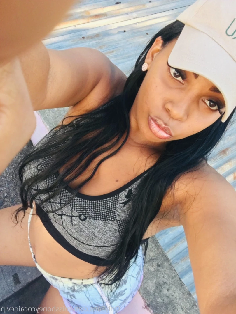 𝐃𝐞𝐥𝐢𝐫𝐢 Santos VIP [ delirisantosvip ] Onlyfans leaked photo 15516282 on Hotleaks.tv