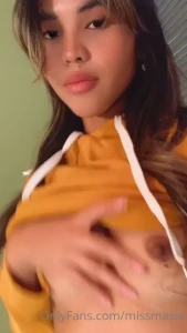 10239085