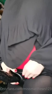 10238981