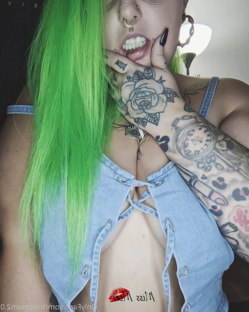 missmom2.0 Onlyfans leaked photo 10062846 on Hotleaks.tv