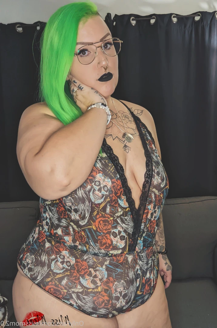 missmom2.0 Onlyfans leaked photo 10063313 on Hotleaks.tv