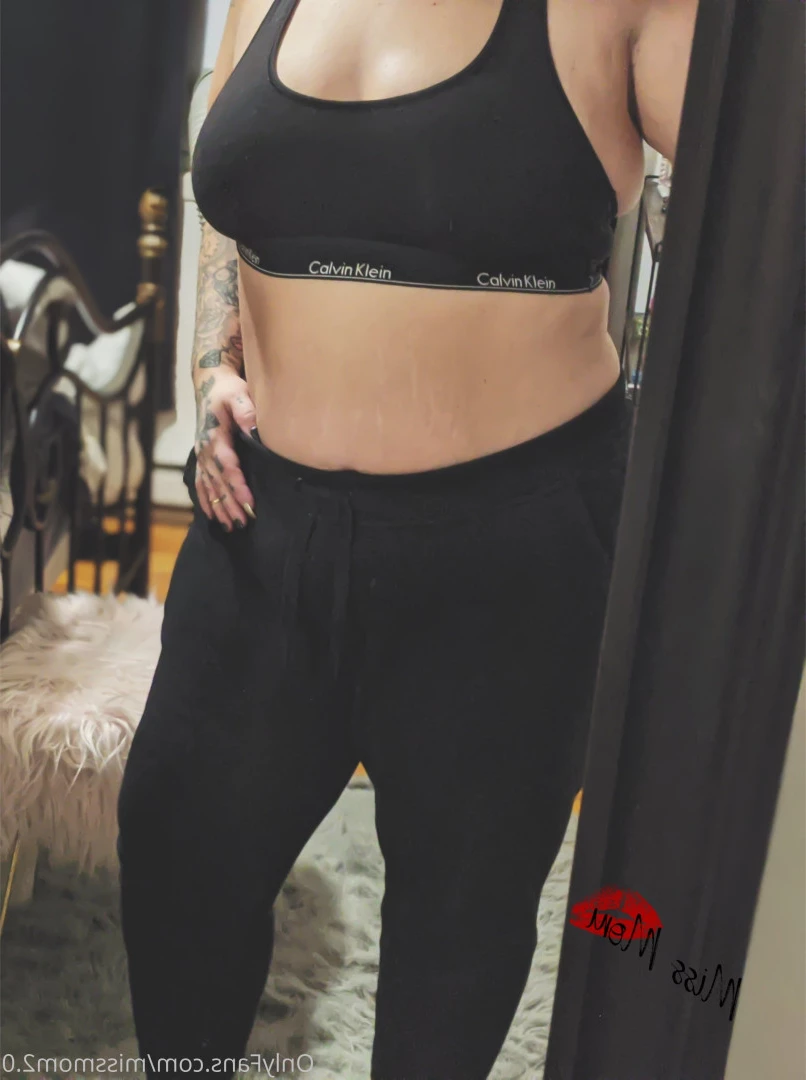 missmom2.0 Onlyfans leaked photo 10065300 on Hotleaks.tv