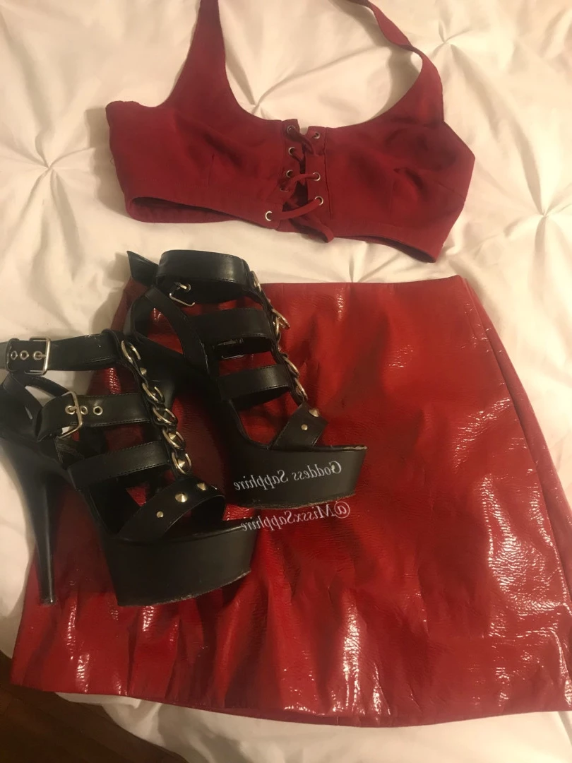 ♛Goddess Sapphire♛ [ missxsapphire ] Onlyfans leaked photo 8489622 on Hotleaks.tv