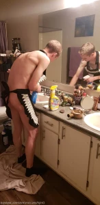 10126873