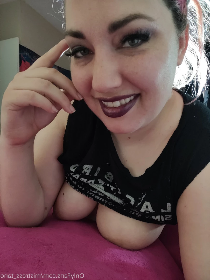 Lady Tano💙 [ mistress_tano ] Onlyfans leaked photo 8411873 on Hotleaks.tv