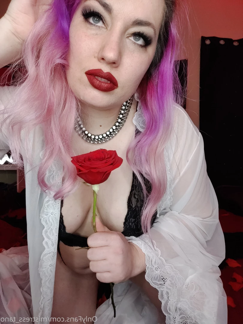 Lady Tano💙 [ mistress_tano ] Onlyfans leaked photo 8415798 on Hotleaks.tv