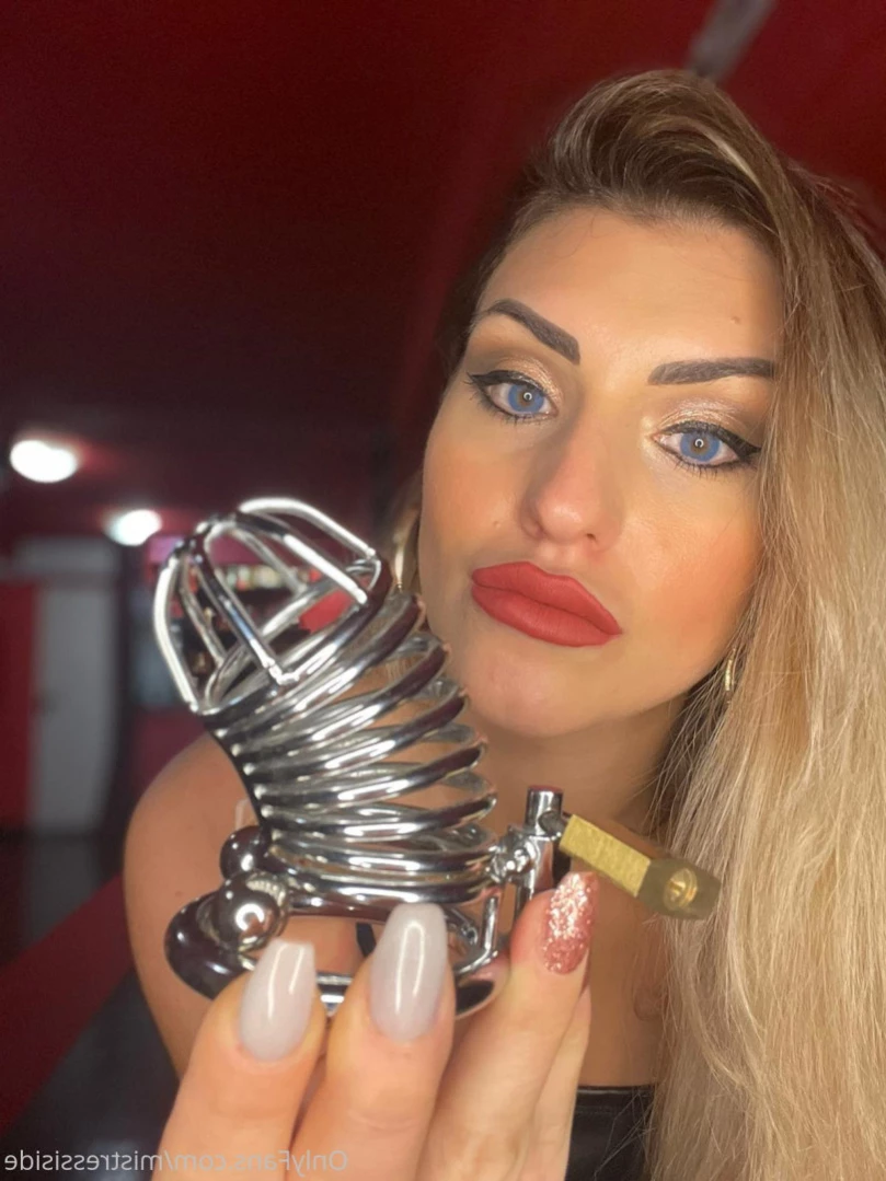 Mistress Iside [ mistressiside ] Onlyfans leaked photo 11571306 on Hotleaks.tv