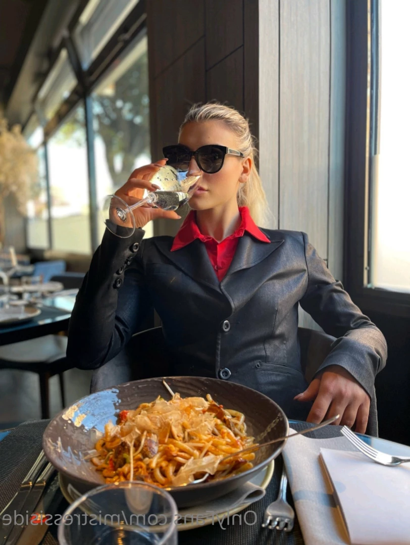 Mistress Iside [ mistressiside ] Onlyfans leaked photo 11841720 on Hotleaks.tv