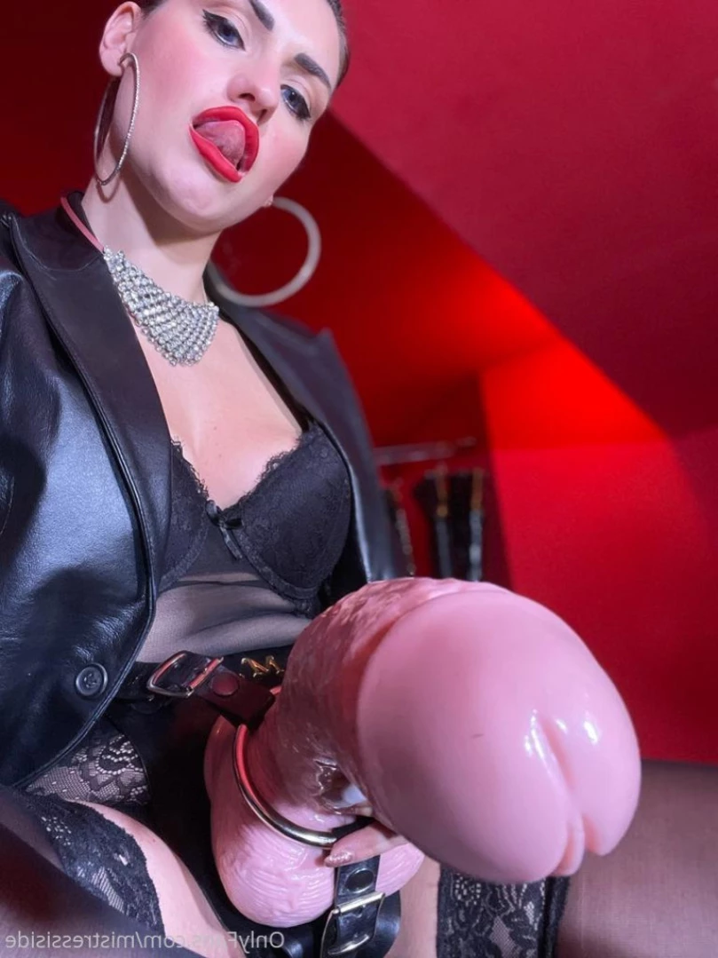 Mistress Iside [ mistressiside ] Onlyfans leaked photo 13314601 on Hotleaks.tv
