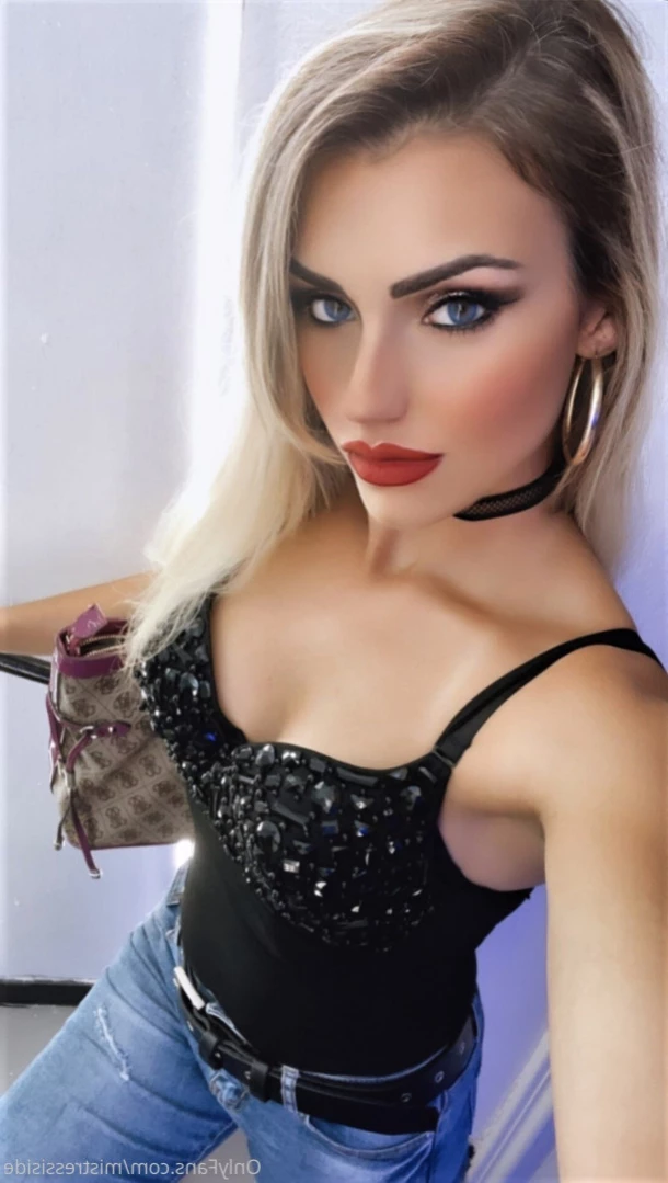 Mistress Iside [ mistressiside ] Onlyfans leaked photo 14265349 on Hotleaks.tv
