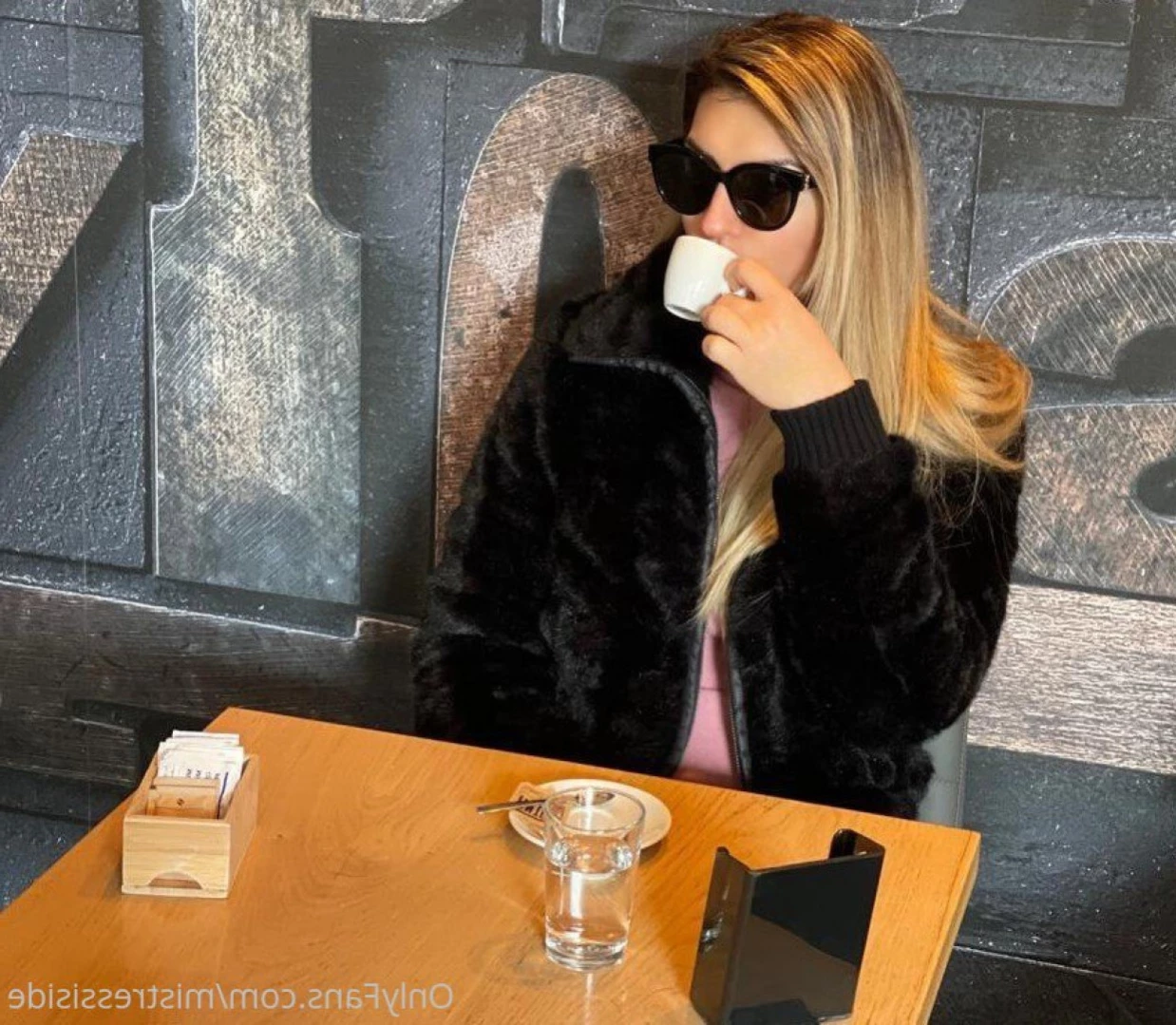 Mistress Iside [ mistressiside ] Onlyfans leaked photo 14351113 on Hotleaks.tv