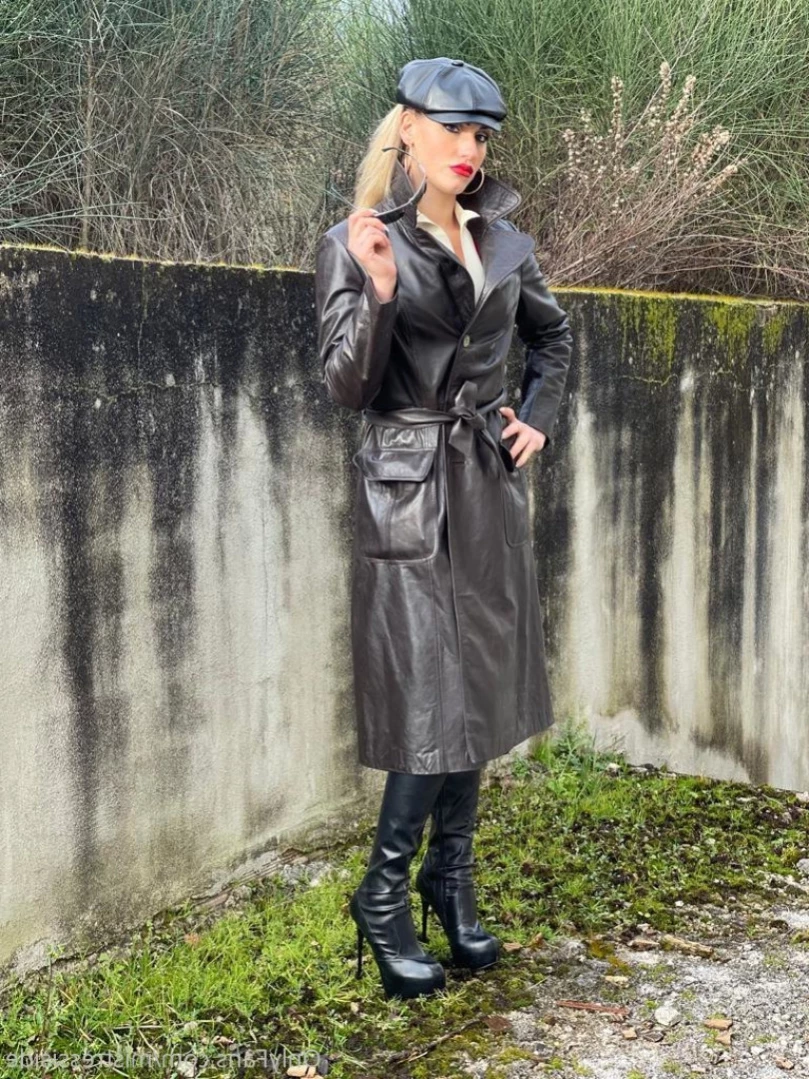 Mistress Iside [ mistressiside ] Onlyfans leaked photo 15516946 on Hotleaks.tv