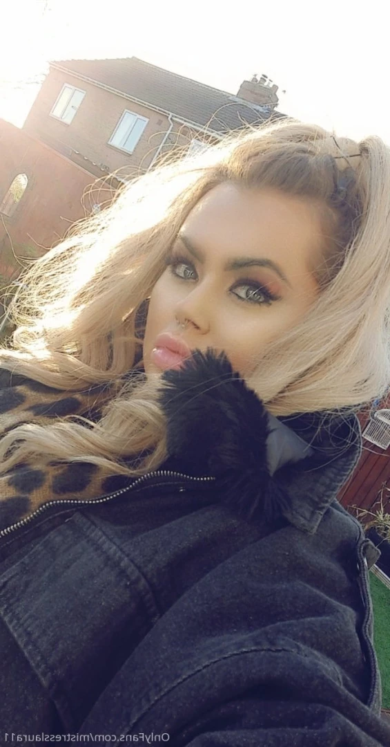 Miss Laura [ mistresslaura11 ] Onlyfans leaked photo 9956707 on Hotleaks.tv