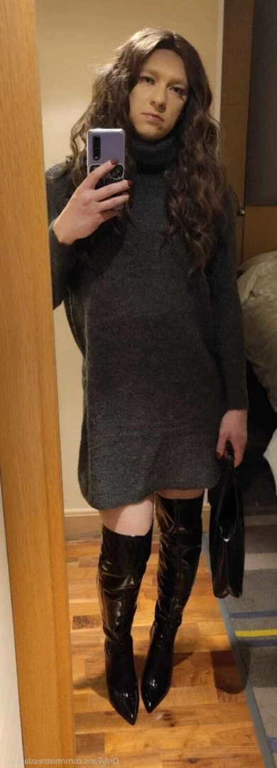Miss Laura [ mistresslaura11 ] Onlyfans leaked photo 9957655 on Hotleaks.tv