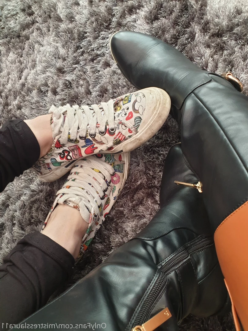 Miss Laura [ mistresslaura11 ] Onlyfans leaked photo 9958313 on Hotleaks.tv