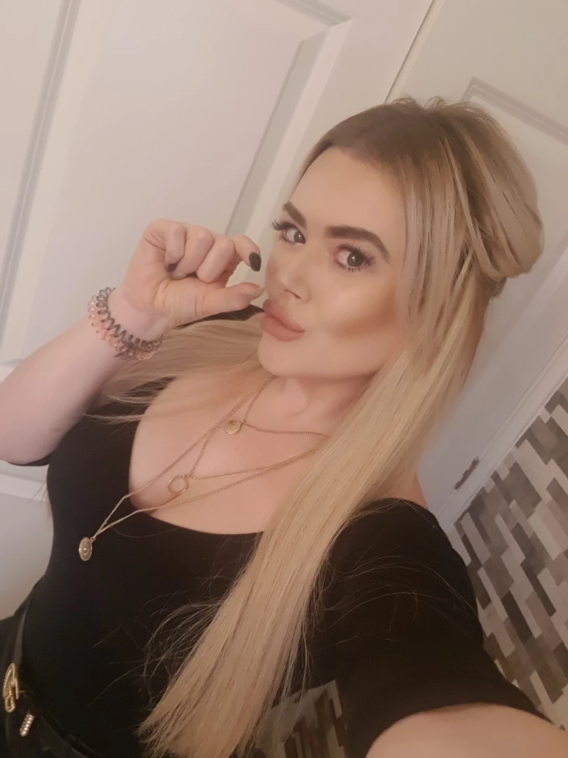 Miss Laura [ mistresslaura11 ] Onlyfans leaked photo 9958409 on Hotleaks.tv