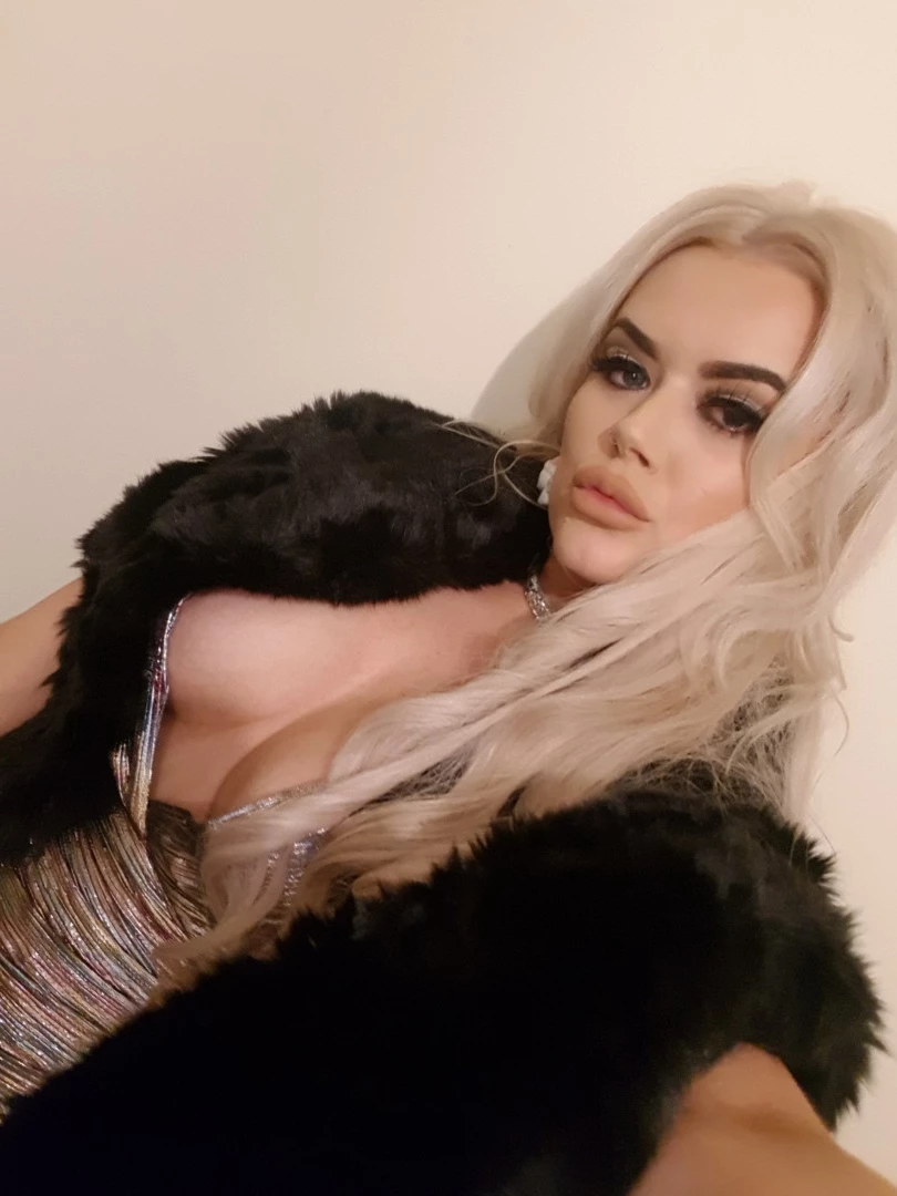 Miss Laura [ mistresslaura11 ] Onlyfans leaked photo 9958828 on Hotleaks.tv
